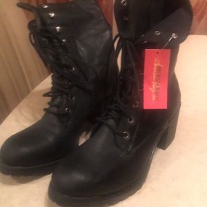 American Rag lace up boots